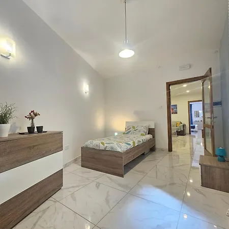 Pepprina St. Paul's Bay