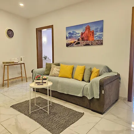 Pepprina * St. Paul's Bay