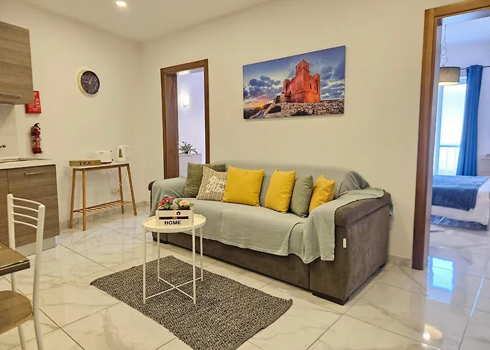 Pepprina * St. Paul's Bay